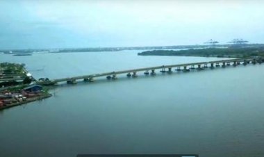 आईसीटीटी वल्लारपदम को कलामसेरी से जोड़ने के लिए 571 करोड़ रुपये की लागत से केरल में 4-लेन वाला राष्ट्रीय राजमार्ग (एनएच) विकसित किया गया है : केंद्रीय मंत्री श्री नितिन गडकरी