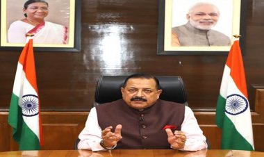 भारत के विज्ञान और प्रौद्योगिकी मंत्री डॉ. जितेंद्र सिंह ने कहा है कि ब्रिक्स (ब्राजील, रूस, भारत, चीन और दक्षिण अफ्रीका) को ज्ञान, रचनात्मकता और नवाचार अर्थव्यवस्था द्वारा संचालित सबसे अधिक आबादी वाला बाजार होने के कारण वैश्विक महत्व बनाए रखना चाहिए