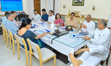 बोर्ड ऑफ इन्वेस्टमेंट की पांचवी बैठक- राज्य में 24,681 करोड़ रुपए निवेश के 7 प्रस्ताव मंजूर 10 हजार से अधिक लोगों को मिलेगा रोजगार - राज्य सरकार की प्रभावी नीतियों से प्रदेश में बढ़ा निवेश और रोजगार