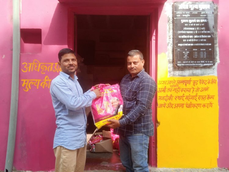 मुख्यमंत्री निःशुल्क अन्नपूर्णा फूड पैकेट योजना- जयपुर एवं जयपुर ग्रामीण जिले में 11 हजार से ज्यादा पैकेट का हुआ वितरण