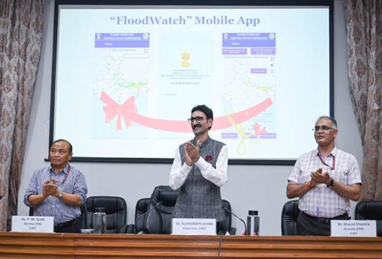 केंद्रीय जल आयोग के अध्यक्ष ने इंटरैक्टिव मानचित्रों का उपयोग करके जनता को वास्तविक समय में बाढ़ का पूर्वानुमान प्रदान करने के लिए मोबाइल ऐप 'फ्लड वॉच' लॉन्च किया