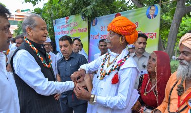 72वां मुक्ति दिवस राज्यस्तरीय समारोह वंचित वर्गों को मुख्य धारा से जोड़ना राज्य सरकार का ध्येय: मुख्यमंत्री - हर वर्ष 31 अगस्त को मनाया जाएगा विमुक्त, घुमन्तू एवं अर्द्धघुमन्तू जनजाति दिवस