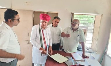 केबिनेट मंत्री जोगाराम पटेल ने तपतपाती धूप में किया पेयजल आपूर्ति का औचक निरीक्षण