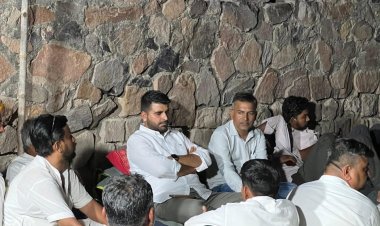 बाड़मेर जेल में कैदी जय सिंह सनाऊं की मौत: शिव विधायक रविन्द्र सिंह भाटी के नेतृत्व में धरना जारी