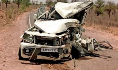 देचु में अनियंत्रित होकर पेड़ से टकराई बोलेरो कैम्पर, पति-पत्नी घायल