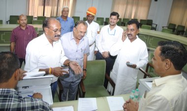 विधान सभा में सदस्यों के लिए फास्ट टैग शिविर स्पीकर ने किया शुभारम्भ —एक ही स्थान पर समस्त सुविधा - देवनानी