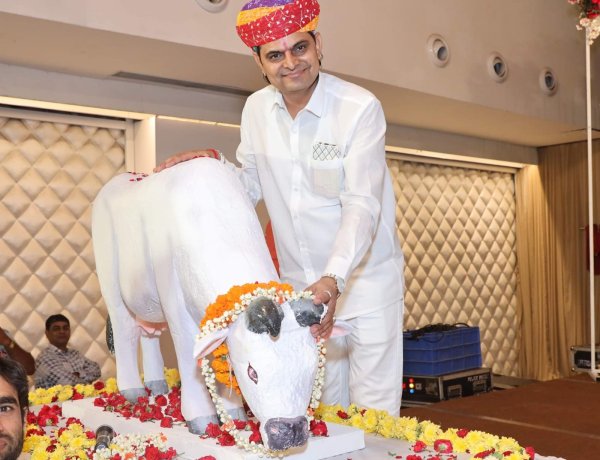 अद्धभुत, अनुकरणीय व प्रेरणादायक व्यक्तित्व :- डॉ. ओम मुण्डेल