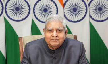 संवैधानिक पद सजावटी नहीं होते; लोकतंत्र में हर नागरिक सर्वोच्च होता है: उपराष्ट्रपति